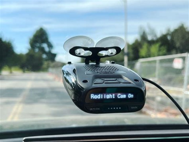 Does Best Buy carry radar detectors?