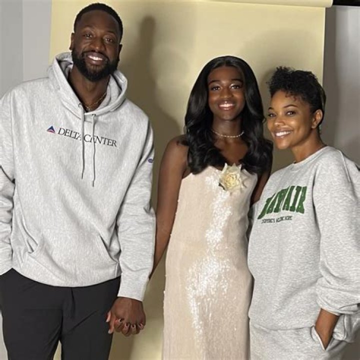 How Old Is Wade mother?